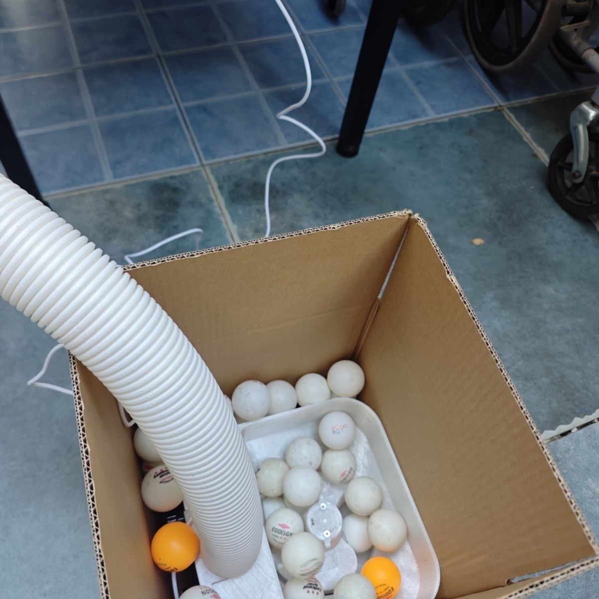 Machine de chargement automati - Table Tennis Barrier avis et prix